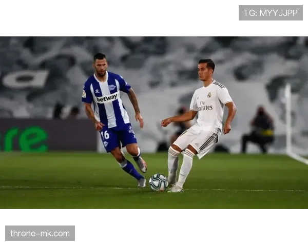 阿巴左路犀利撕扯对手防线成进攻利器