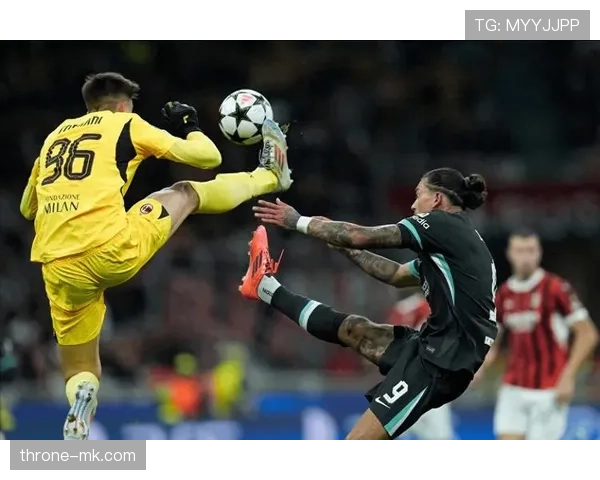 索博斯洛伊远射破门惊艳全场，助球队稳住局势锁定胜局
