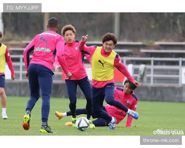 都灵边路进攻势如破竹，士气高涨迎战下轮赛事